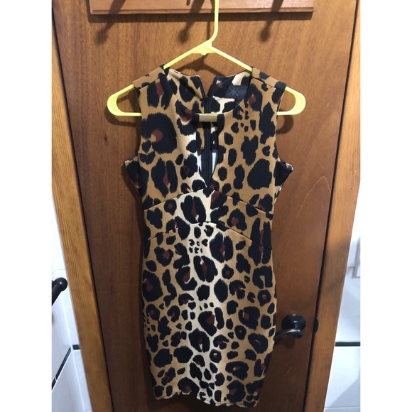 KIM KARDASHIAN DRESS - Picture 3 of 5